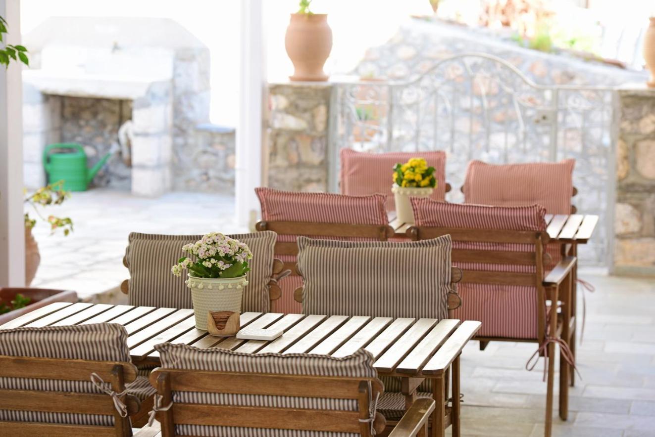 Athina Guesthouse Hydra  Exterior foto